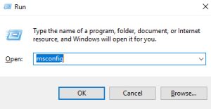 Typ msconfig en druk op Enter